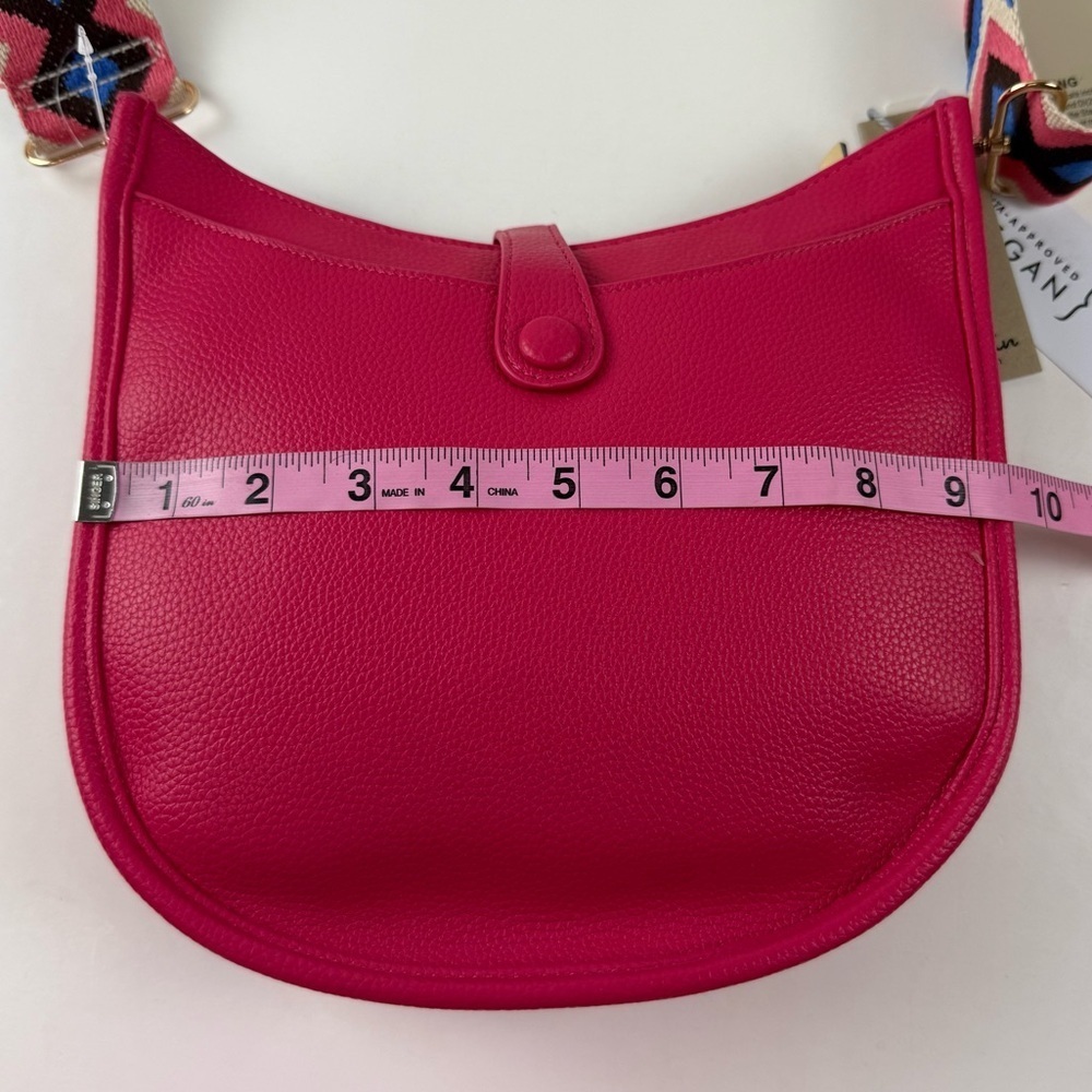 Calin Collection Pink Crossbody Purse Vegan Leather PETA Approved Bag NWT NEW - Picture 9 of 12